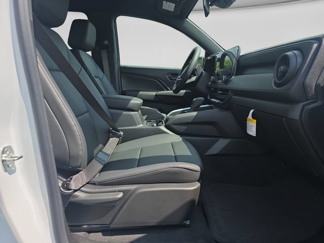 2026 Chevrolet Colorado Trail Boss - Photo 12
