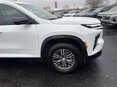 2026 Chevrolet Traverse LT