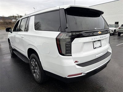 2026 Chevrolet Suburban LT