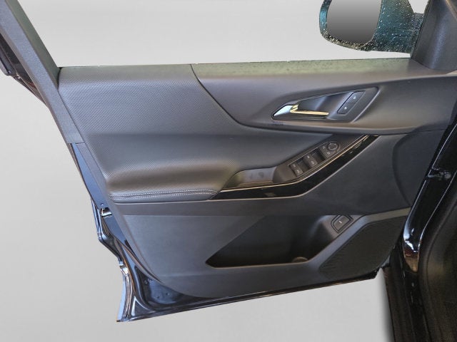 2027 Chevrolet Equinox LT - Photo 11