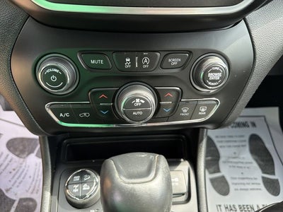 2020 Jeep Cherokee Trailhawk