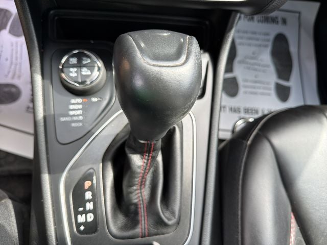 2020 Jeep Cherokee Trailhawk
