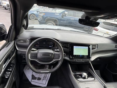 2023 Jeep Wagoneer Series II