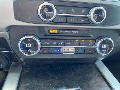 2022 Ford F-350SD Lariat Lifted