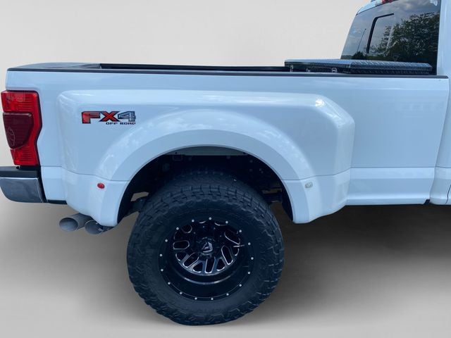 2022 Ford F-350SD Lariat Lifted