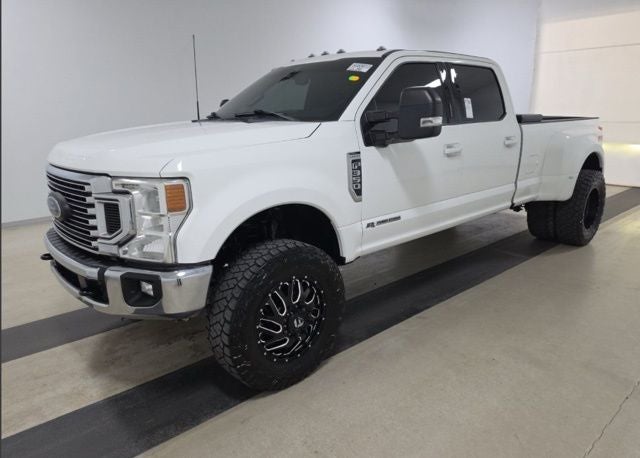 2022 Ford F-350SD Lariat Lifted