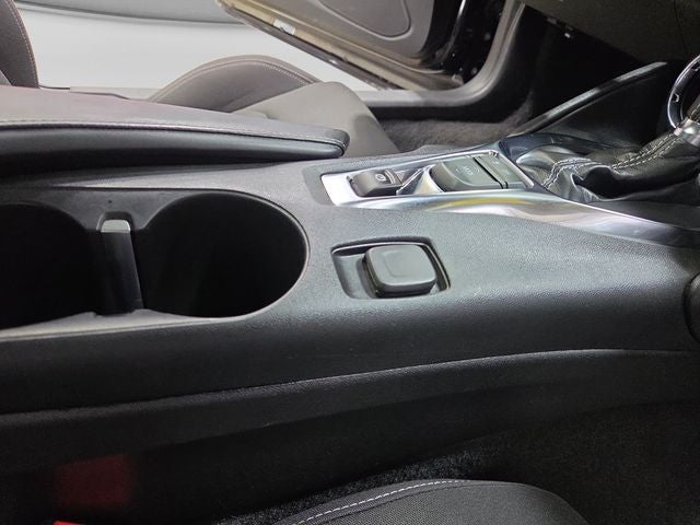 2022 Chevrolet Camaro LT1