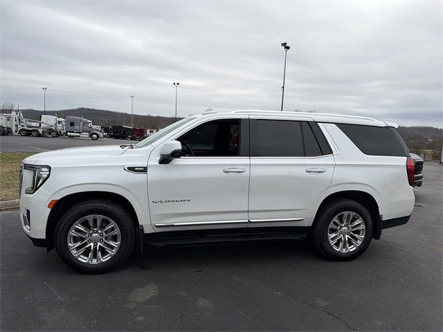 2023 GMC Yukon SLT