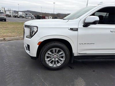 2023 GMC Yukon SLT