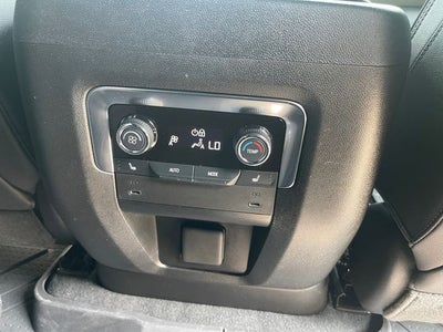 2025 Chevrolet Suburban RST