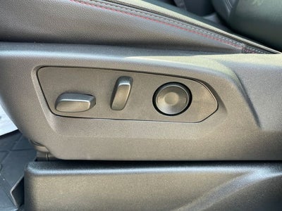 2025 Chevrolet Suburban RST