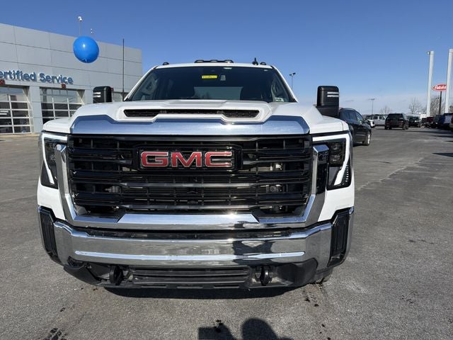 2024 GMC Sierra 2500HD Pro