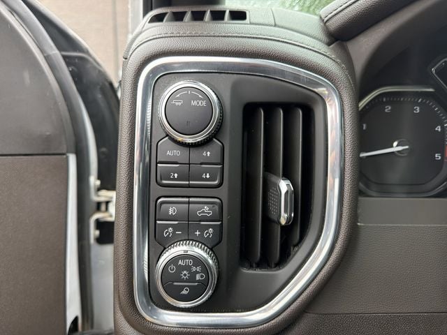 2023 GMC Sierra 2500HD Denali