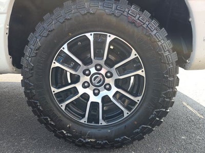 2022 Nissan Titan SV