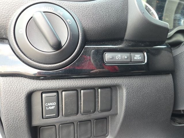 2022 Nissan Titan SV