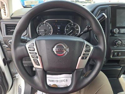 2022 Nissan Titan SV