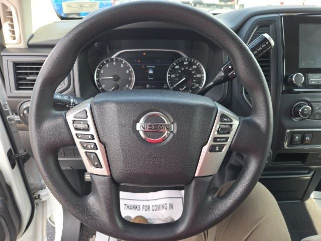 2022 Nissan Titan SV