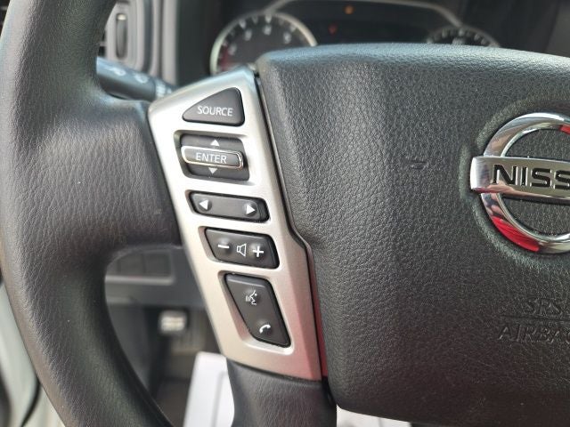 2022 Nissan Titan SV
