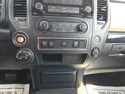 2022 Nissan Titan SV