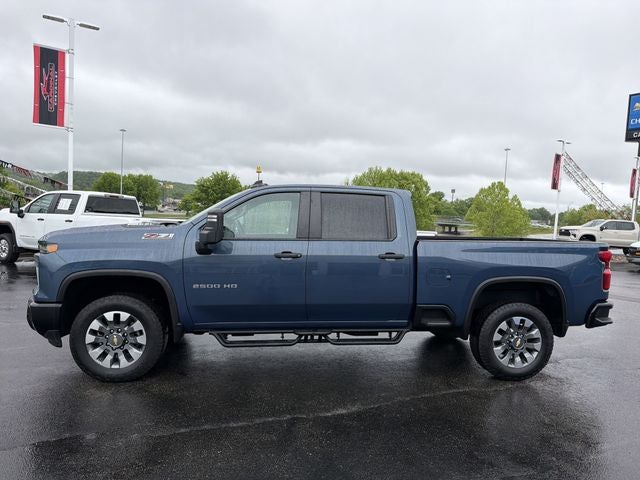 2025 Chevrolet Silverado 2500HD Custom