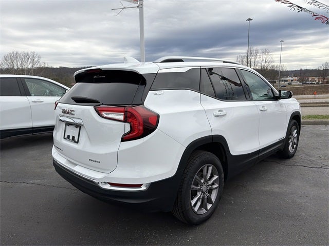 2023 GMC Terrain SLT