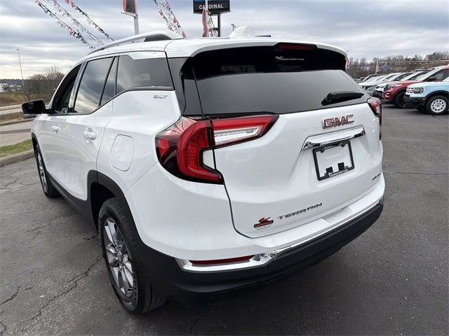 2023 GMC Terrain SLT