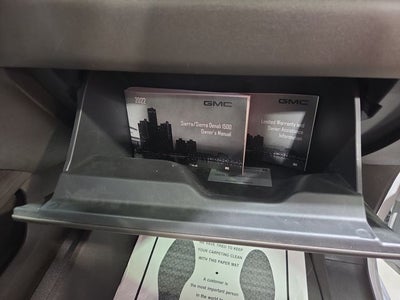 2022 GMC Sierra 1500 SLT