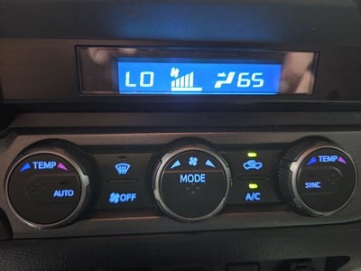 2023 Toyota Tacoma TRD Sport V6