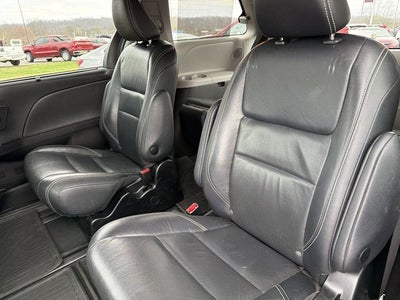 2019 Toyota Sienna SE 7 Passenger