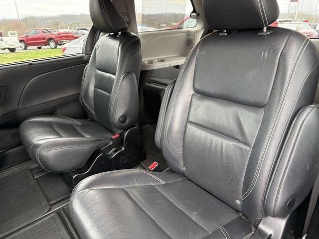 2019 Toyota Sienna SE 7 Passenger