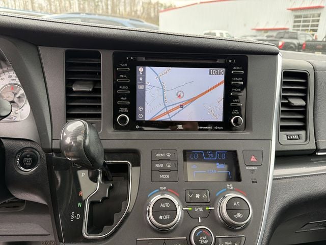2019 Toyota Sienna SE 7 Passenger