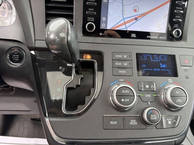 2019 Toyota Sienna SE 7 Passenger