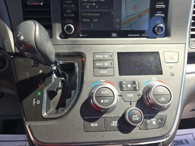 2019 Toyota Sienna SE 7 Passenger