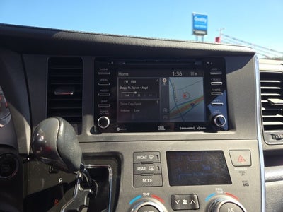 2019 Toyota Sienna SE 7 Passenger