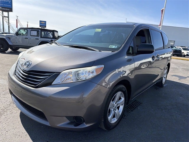 2017 Toyota Sienna L 7 Passenger