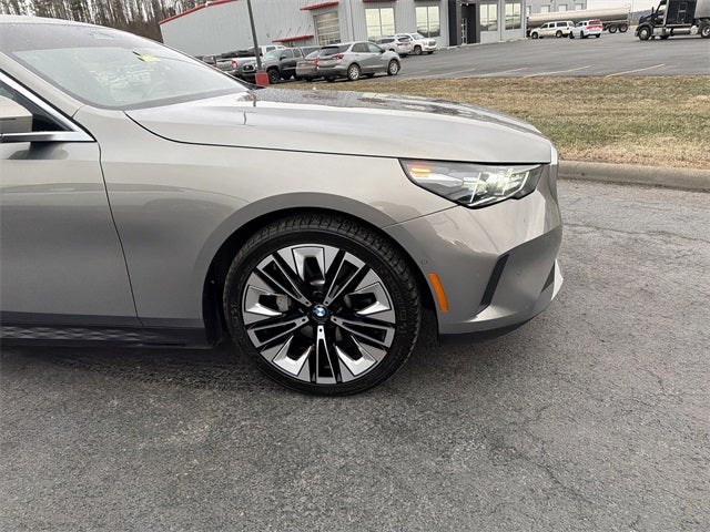 2024 BMW 5 Series 530i xDrive