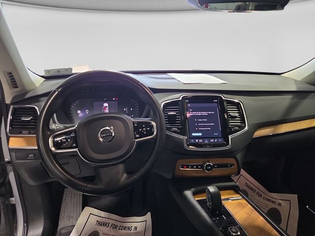 2024 Volvo XC90 B6 Plus Bright Theme 6-Seater