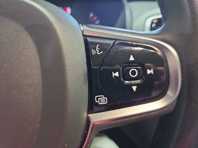 2024 Volvo XC90 B6 Plus Bright Theme 6-Seater