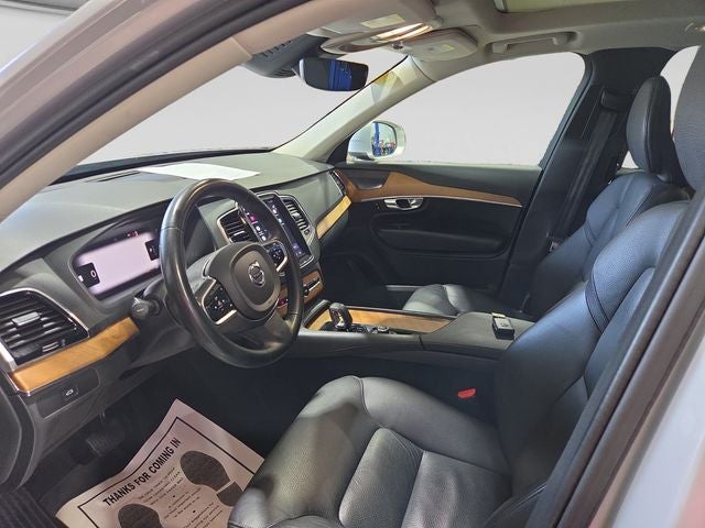 2024 Volvo XC90 B6 Plus Bright Theme 6-Seater