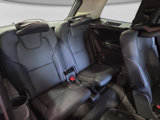 2024 Volvo XC90 B6 Plus Bright Theme 6-Seater