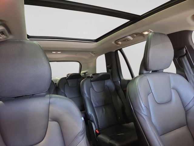 2024 Volvo XC90 B6 Plus Bright Theme 6-Seater